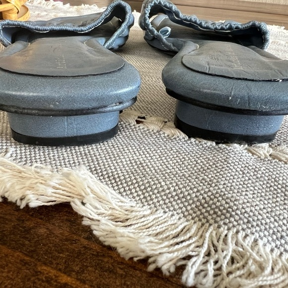 Articles of Society Ancona dusty blue slide sandals, size 8, stretch, casual - Picture 3 of 6